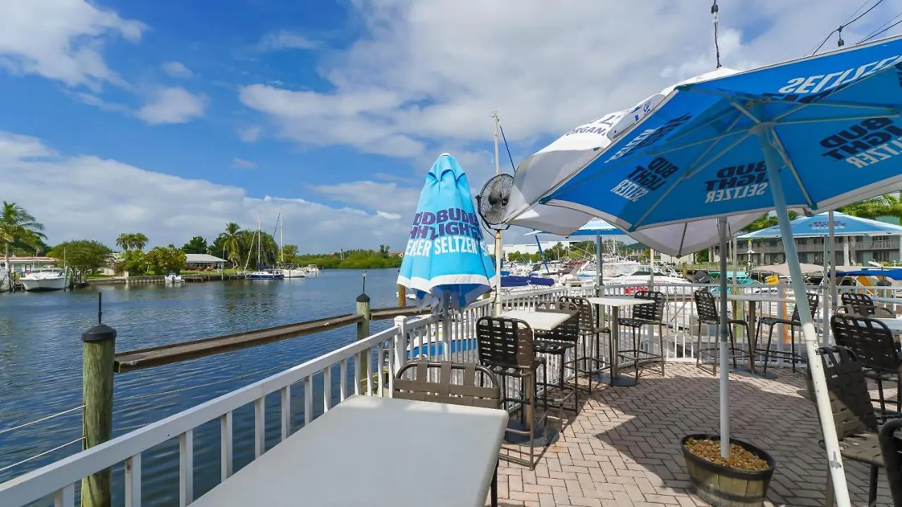 Sarasota Cay Club #612 - Heated Pool, Bunk Beds, Huge Tv, Tiki Bar, More! Aparthotel